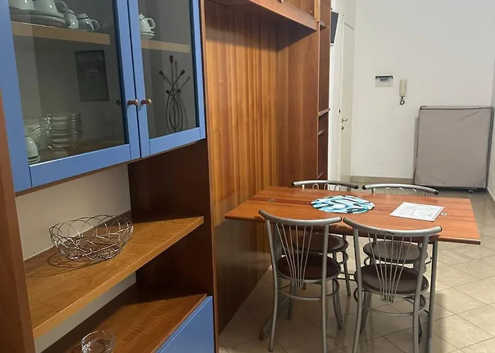 公寓式酒店 Residenza Adelaide 2 菲纳莱利古雷